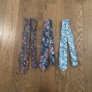 Paisley Patterned Ties Set